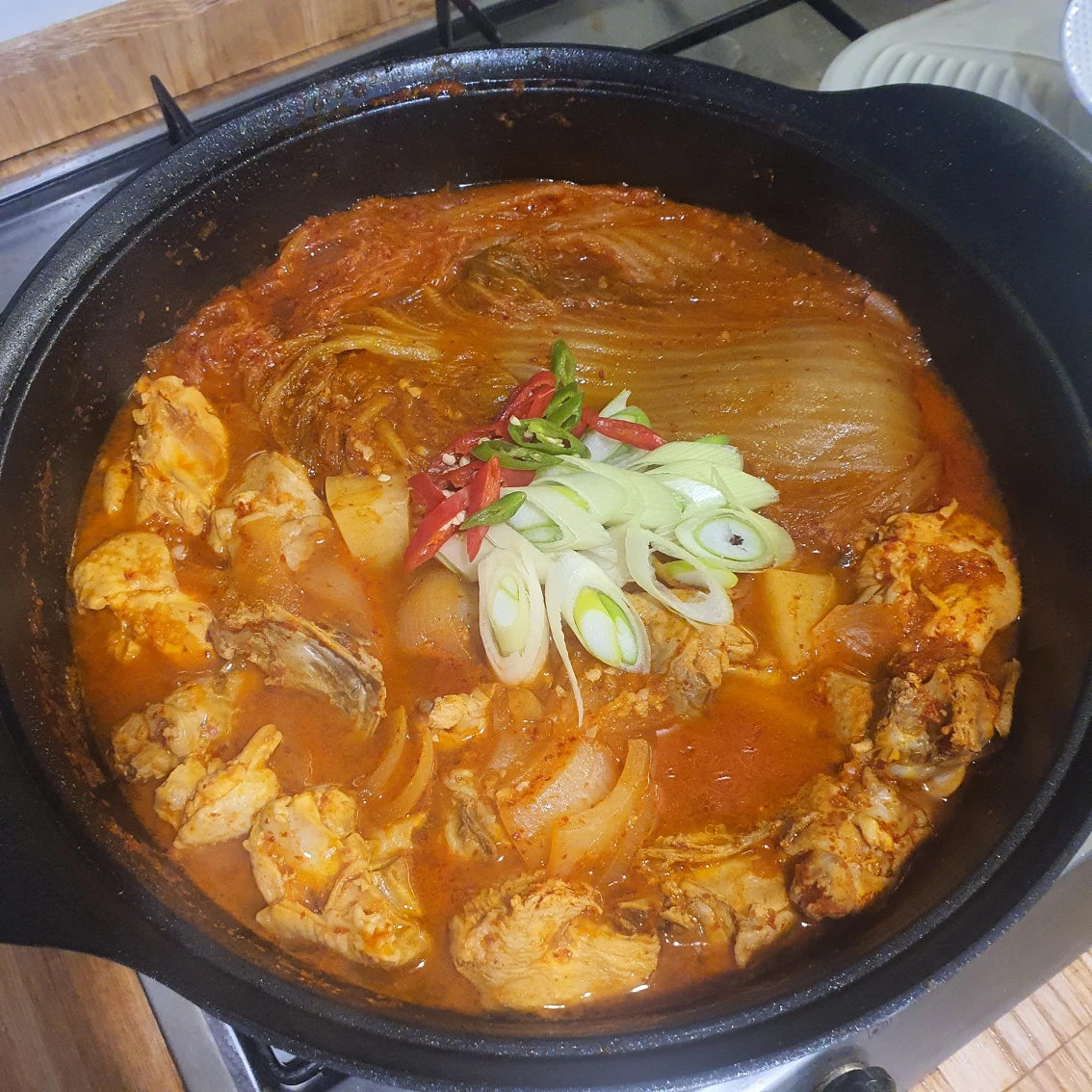묵은지 닭도리탕 햇어요 썸네일