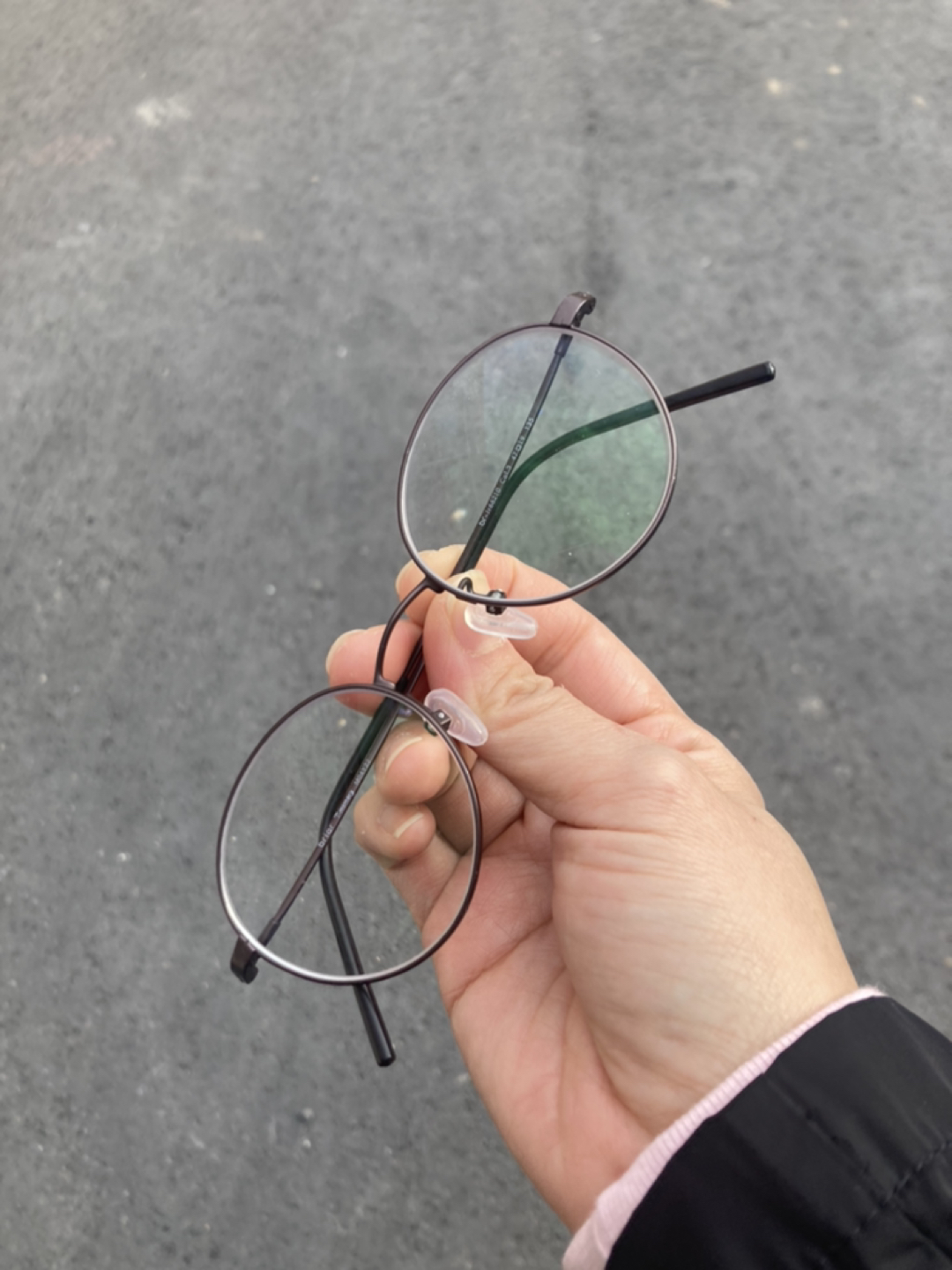 중학생 아이가 안경을 잃어버렸습니다 ㅠㅜ 썸네일
