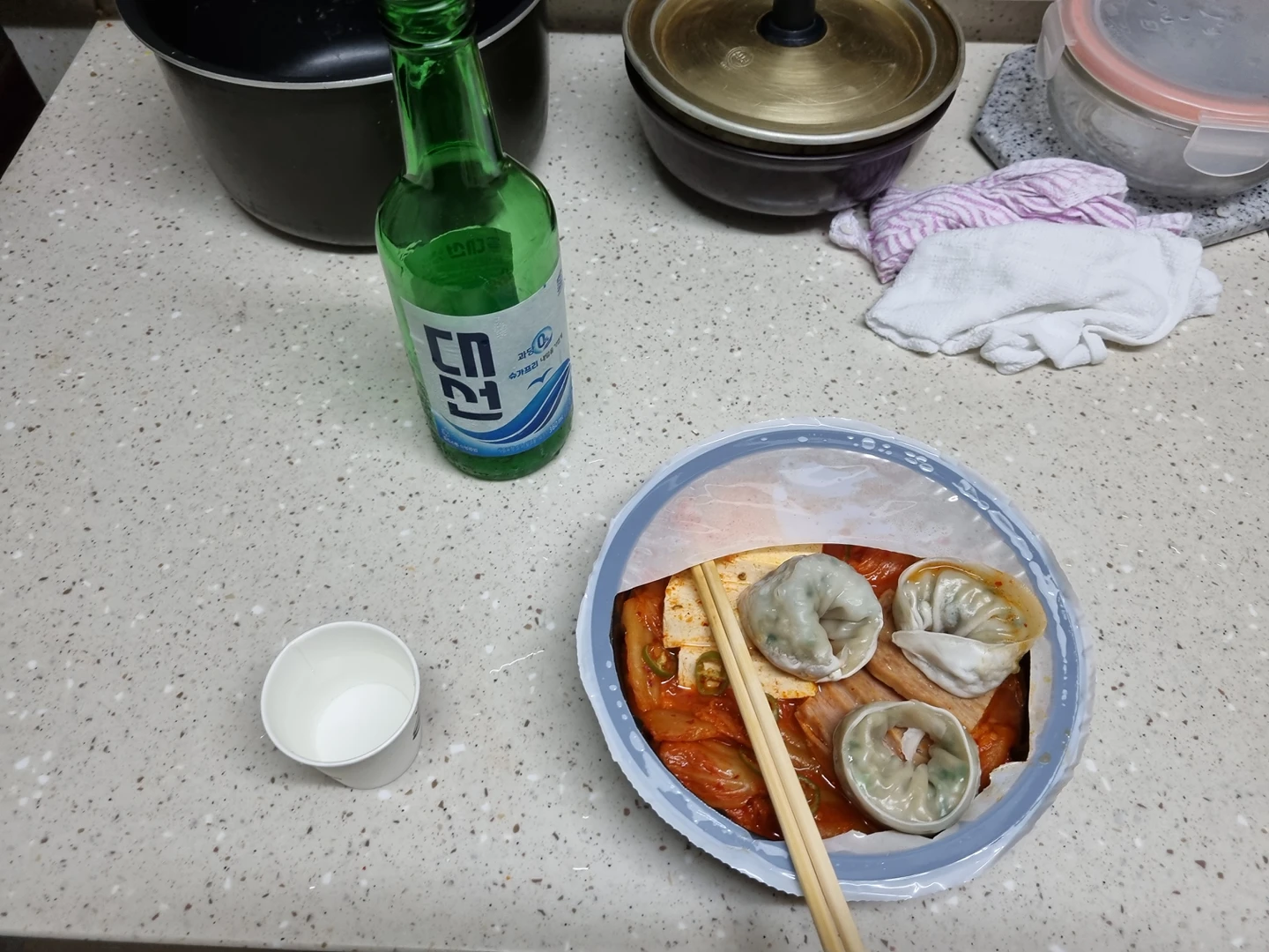 편의점에 짜글이 파는데 맛있네여 썸네일