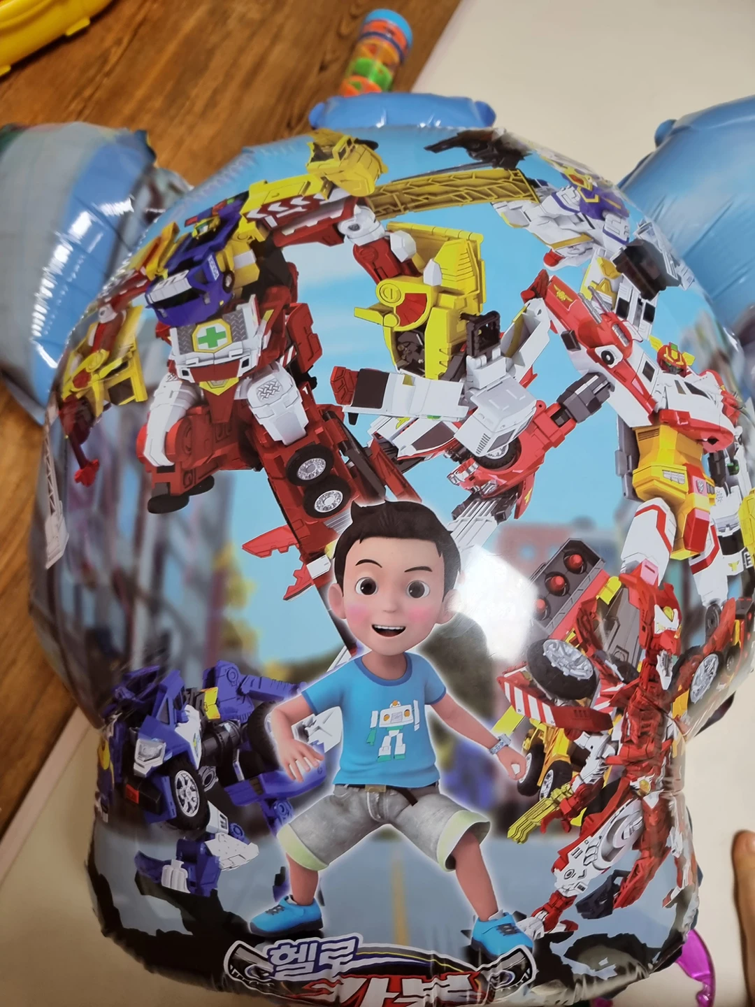여기 나와있는 로봇 친구들좀 알려주세요;;; 썸네일