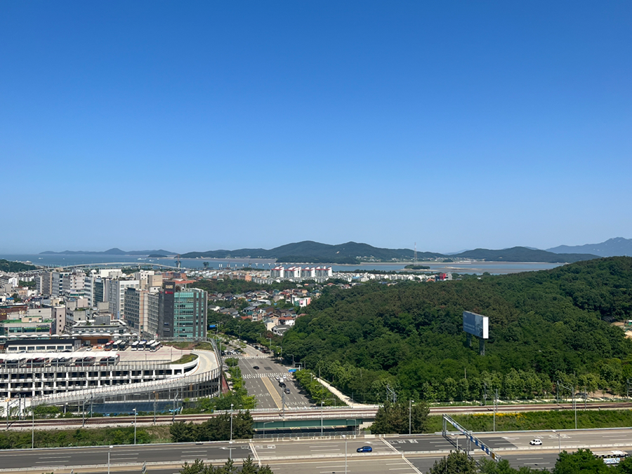 오늘 날씨 미쳤네요. 썸네일