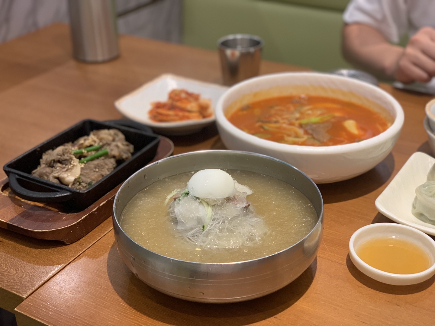 롯백 6층 식당가에 있는 숭의면옥에서 썸네일