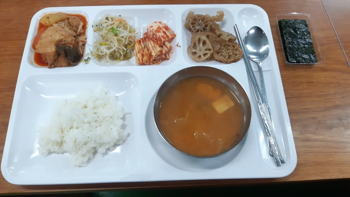 [점심 인사] 현장에서 일하시는 분들은 안전  썸네일