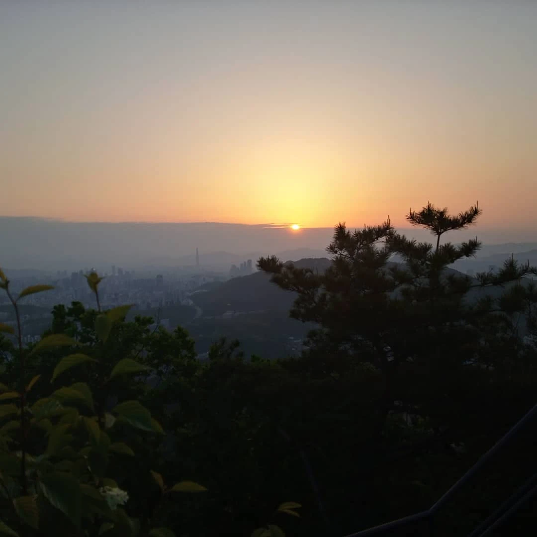 코로나시기 자전거랑 등산으로 운동 썸네일