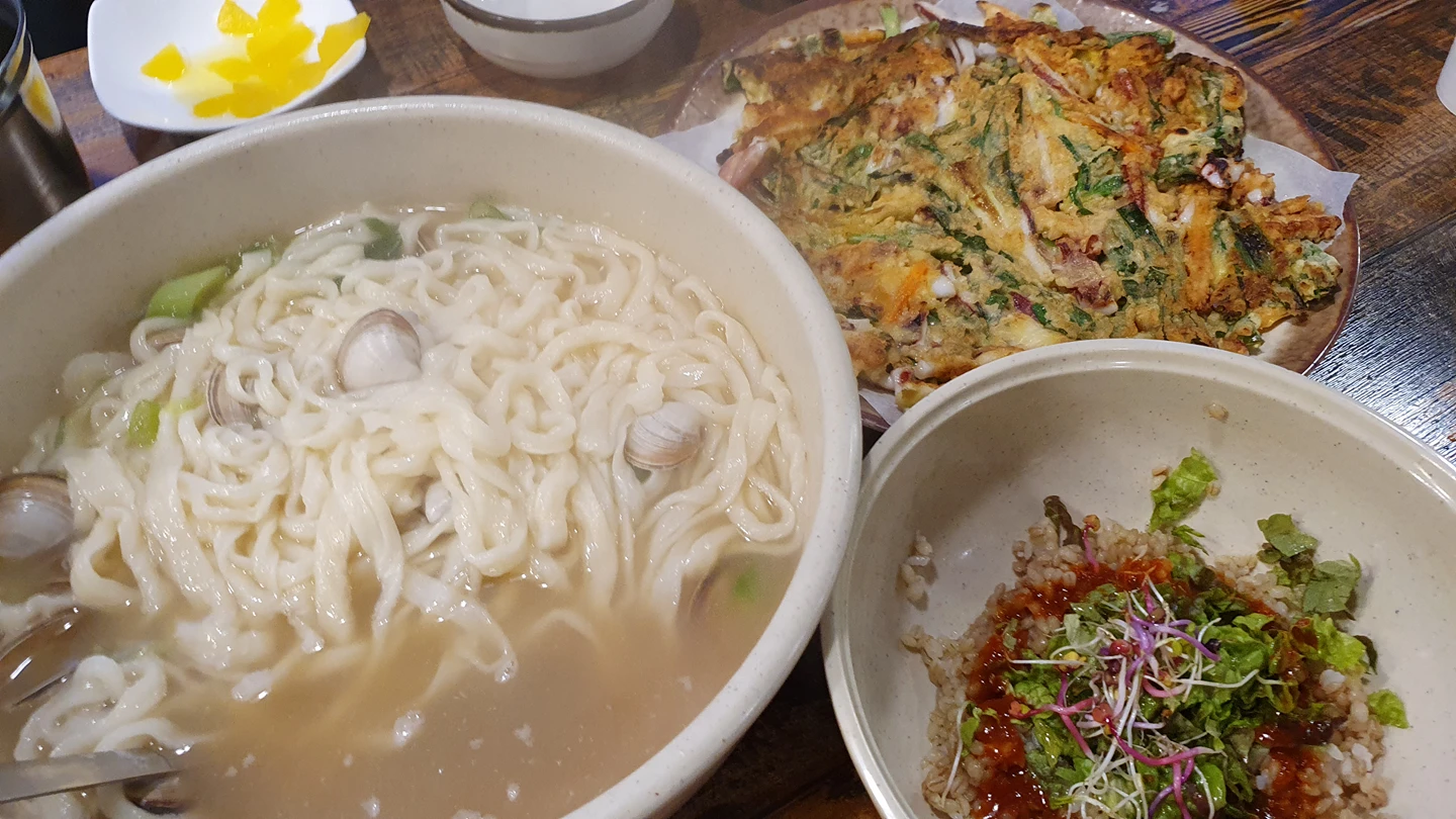 어은동 궁칼국수 맛있어요. 썸네일