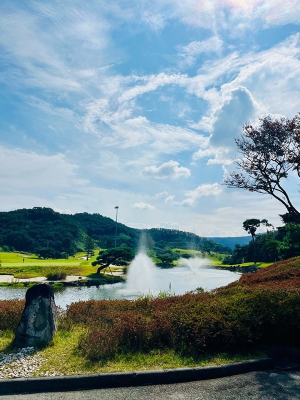 국우 골프 썸네일