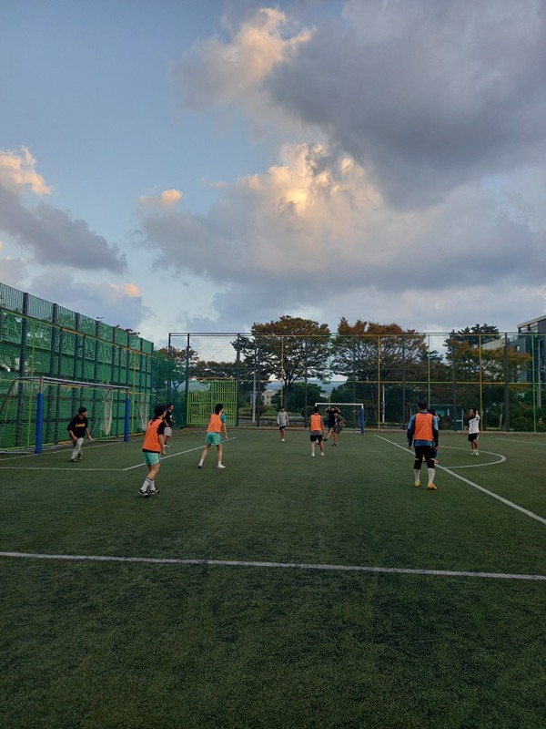 여성풋살.축구 동호회 예요~~~~^^^ 썸네일