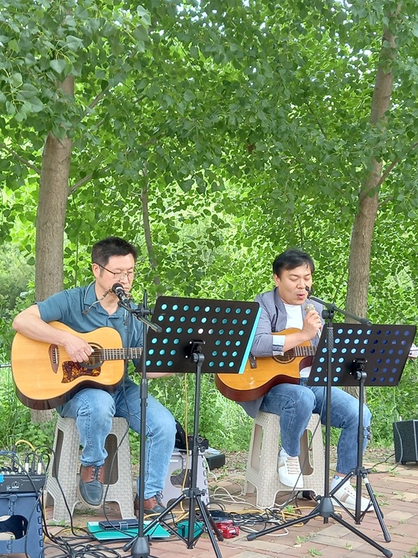 "기타하나, 동전한닢" 썸네일