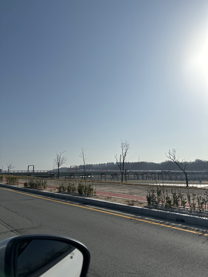 오늘 날씨 최고네요🤍 썸네일