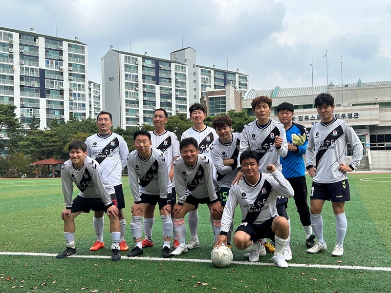 폭포수조기축구회!!인원모집!! 썸네일