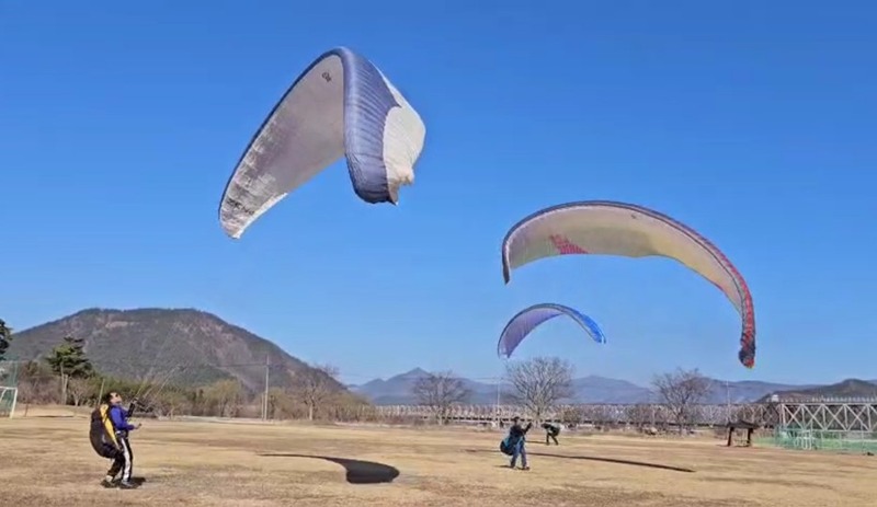 패러글라이딩.. 배우기..양산황산공원 썸네일