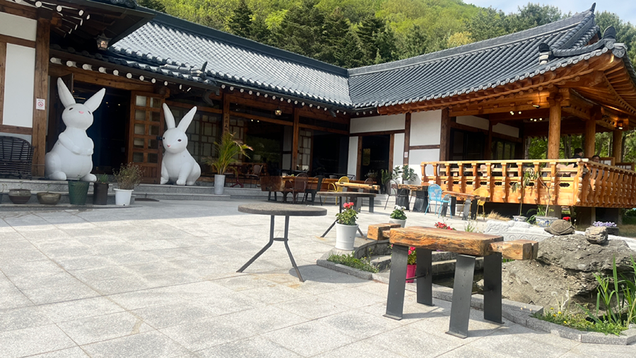 법원리에 분위기 좋은 카페 놀러왔어요--^^ 썸네일