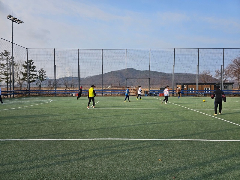 🇰🇷일요일 조기축구 ⚽️ 화랑 풋볼클럽 썸네일