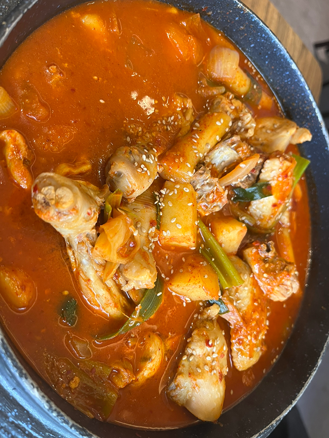 논현동닭볶음탕 존맛탱 썸네일