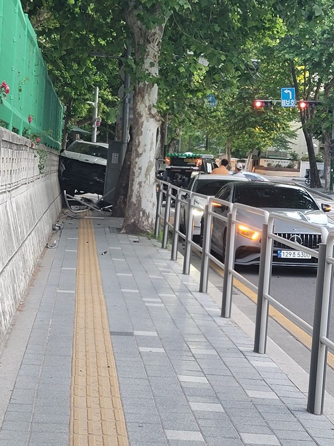 경원중학교 앞 교통사고 정리 썸네일