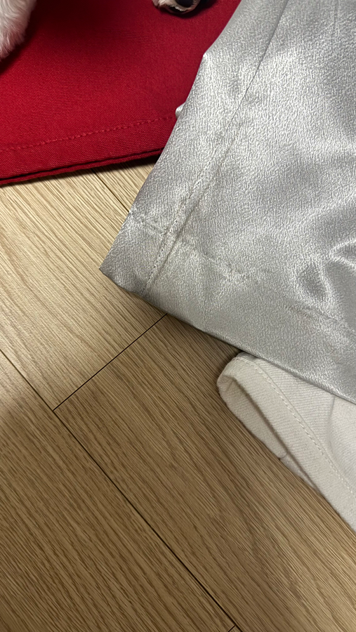 바지 밑단 수선 맡겼는데 3개에 43000원 받았는데 합당한 가격인가요? 썸네일