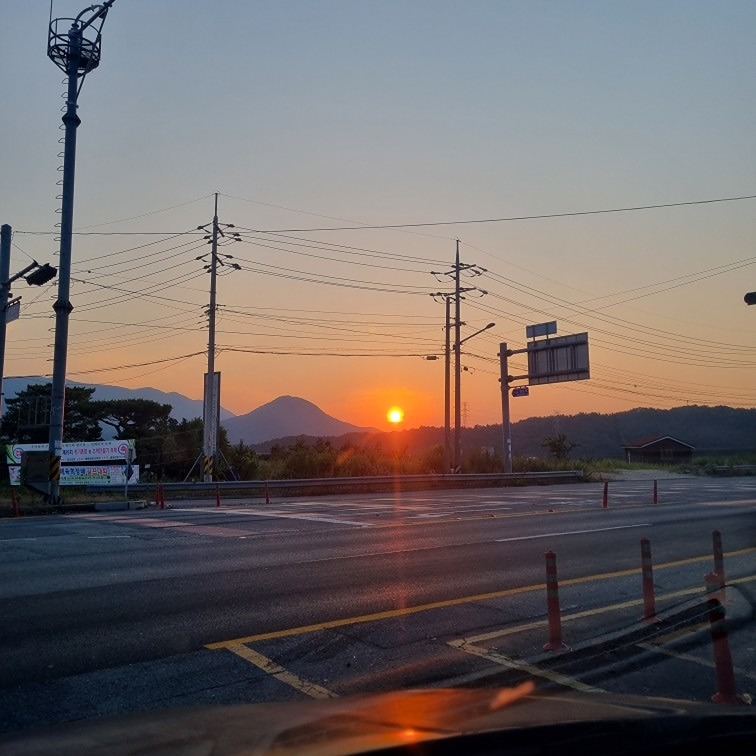 노을이 이쁘네요. 썸네일