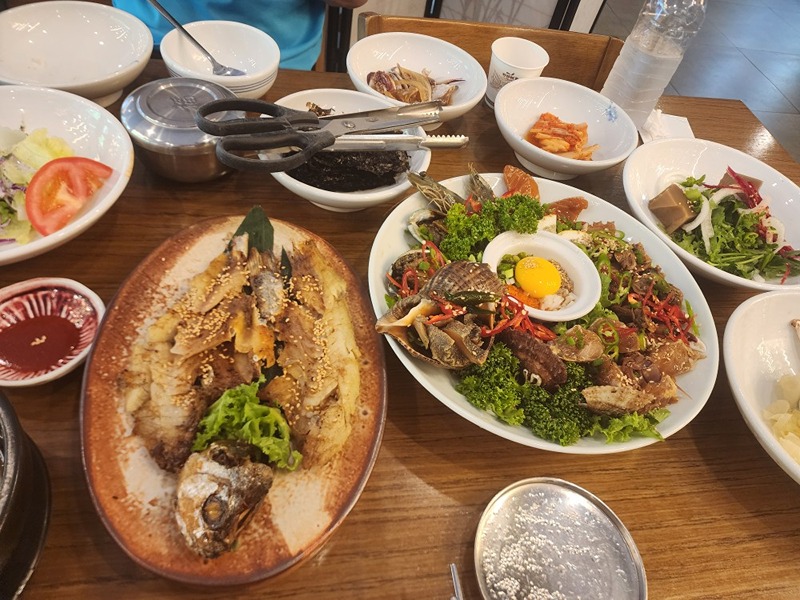 맛집탐방. 근교등산 산책 가벼운 운동 트래킹 썸네일