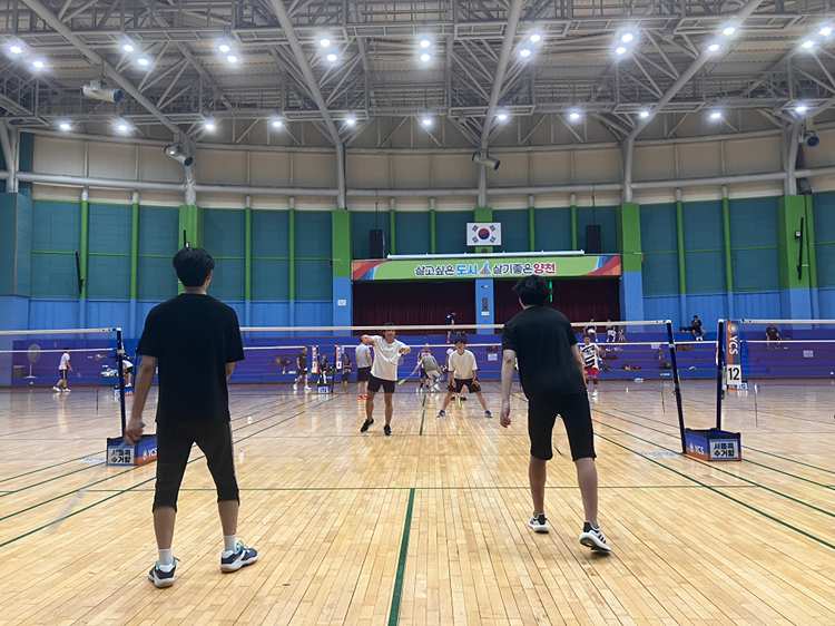 배트맨🏸(배드민턴 모임) 썸네일